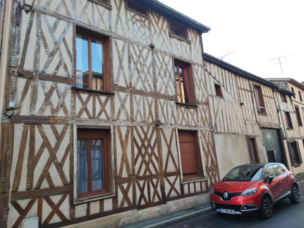 Apartment Cine Loft 55 M2 Centre